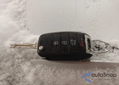 2016 Kia Forte Lx z USA, uszkodzony, nr VIN KNAFK5A8XG5585167